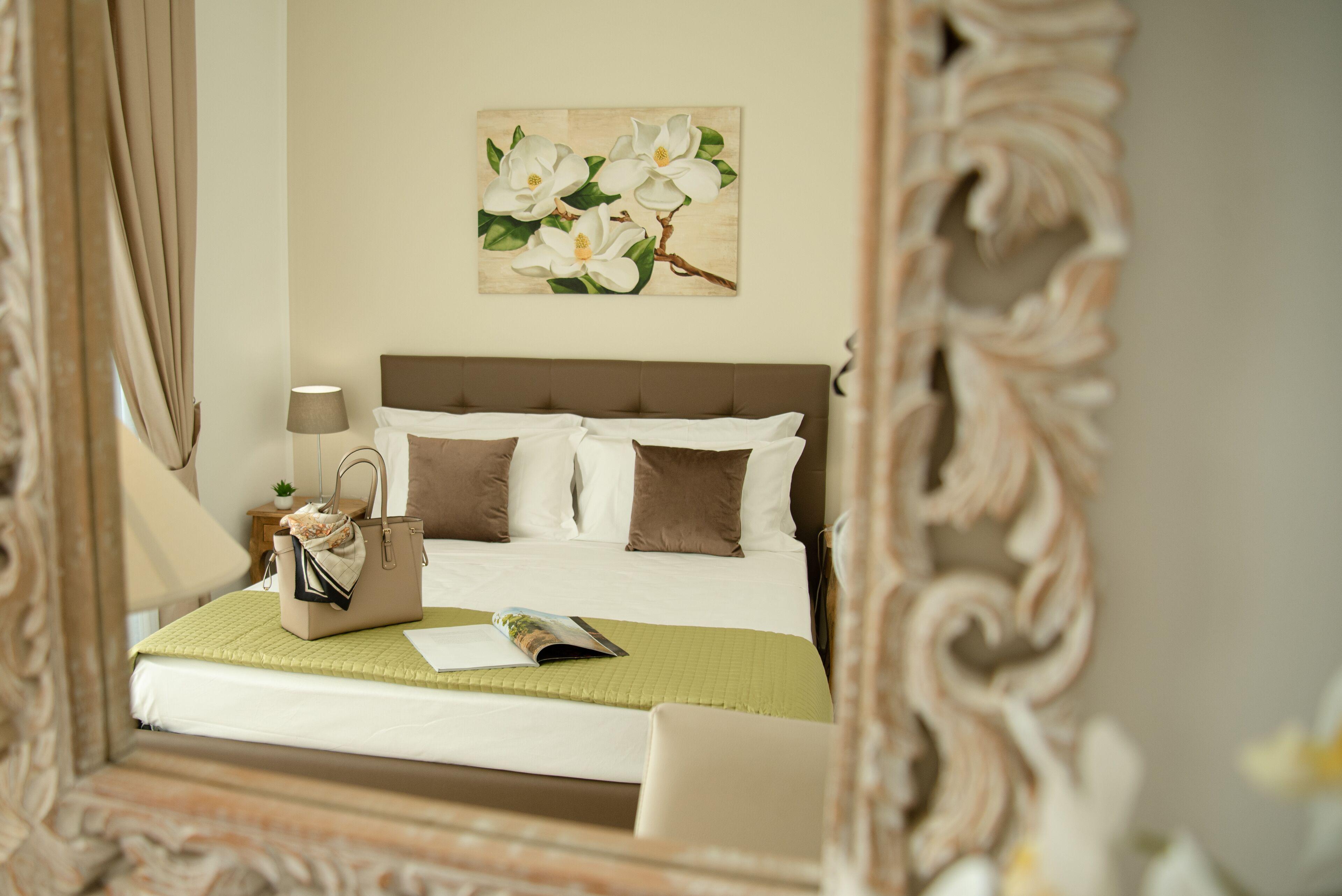 Porta Aragonese Luxury Rooms — Foto 1